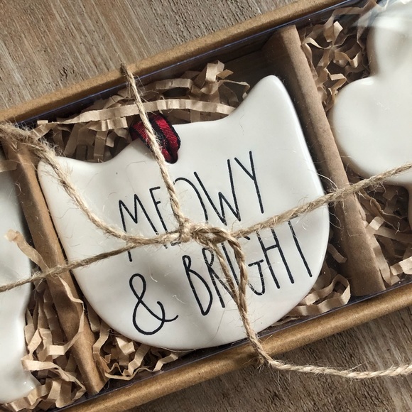 SOLD • Rae Dunn Cat Christmas Ornaments 🐱🐈🎄 NIB - Picture 6 of 6